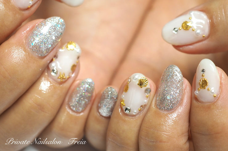 茨木にあるネイルサロン Freiaはアートが豊富で高品質な施術をします